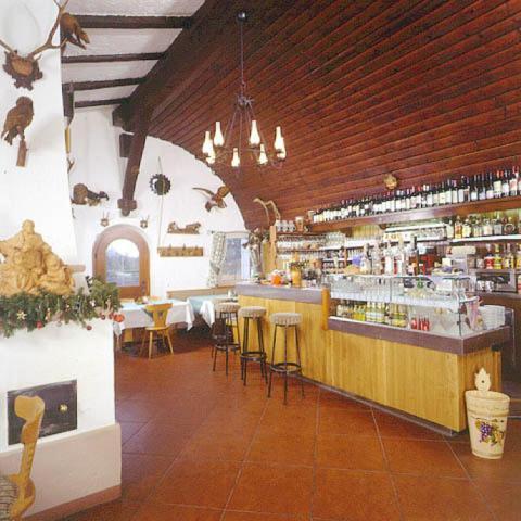 Hotel Scoiattolo Selva di Val Gardena Luaran gambar